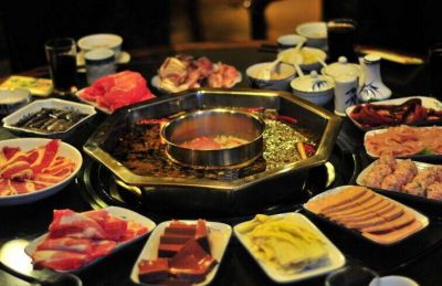 重慶火鍋底料廠(chǎng)，一年四季中的飲食必備