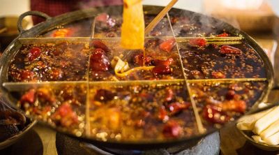  重慶火鍋底料食品廠(chǎng)，很好的配菜，讓你彰顯男人風(fēng)范