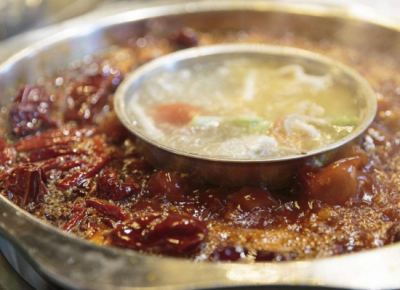 重慶火鍋底料生產(chǎn)商  成都火鍋魚(yú)重慶火鍋的區別