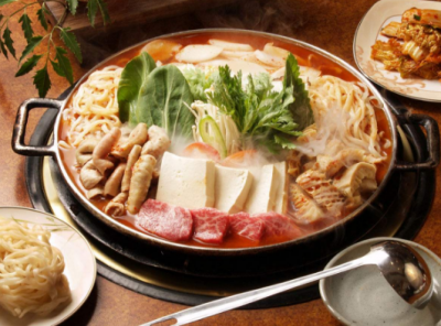 重慶火鍋底料廠(chǎng)，火鍋中的配菜，這些不能少