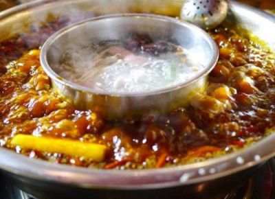 自做火鍋底料和火鍋底料批發(fā)有哪些區別