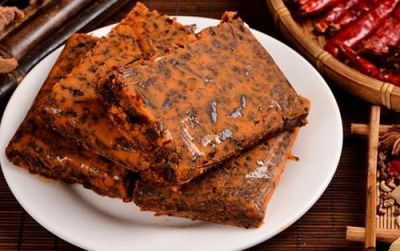 無(wú)渣火鍋好吃嗎？哪里有無(wú)渣火鍋底料廠(chǎng)家？無(wú)渣火鍋底料批發(fā)！