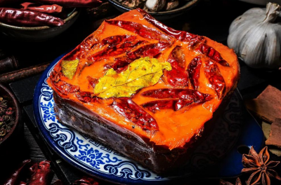 分享火鍋底料專(zhuān)業(yè)生產(chǎn)廠(chǎng)家的選擇妙招