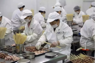 重慶正宗串串香底料生產(chǎn)廠(chǎng)家哪個(gè)好？該如何去選擇？
