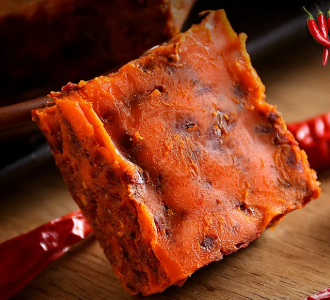 火鍋底料批發(fā)品質(zhì)參差不齊，為何不考慮廠(chǎng)家定制？