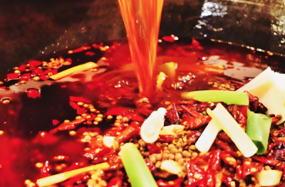 牛油紅油火鍋底料，真的越辣越好嗎？