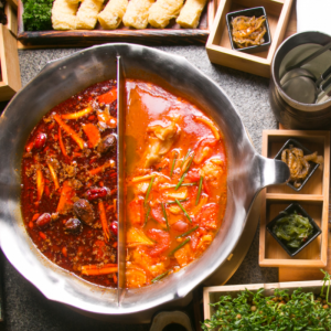 探尋火鍋精髓，源頭廠(chǎng)家底料有何獨特？