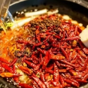 尋找火鍋底料優(yōu)質(zhì)源頭供應商，如何驗證廠(chǎng)家正規性成關(guān)鍵？